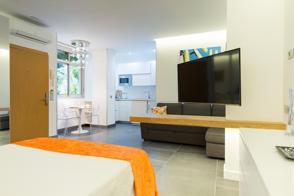 Suites Garden Loft Miro لاس بالماس دي غران كاناريا المظهر الخارجي الصورة